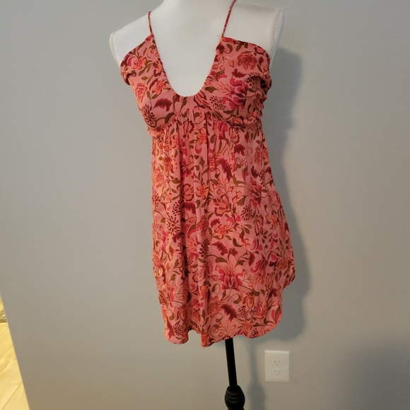 FREE PEOPLE Pixie Floral Print Plunging V-Neck Sleeveless Tie Open Back Tunic - Picture 3 of 6